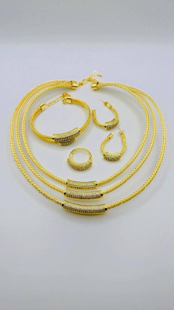 18K ITALIAN LUXURY GOLD PLATED (4pcs)