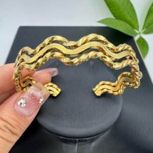 18K ITALIAN GOLD BANGLES