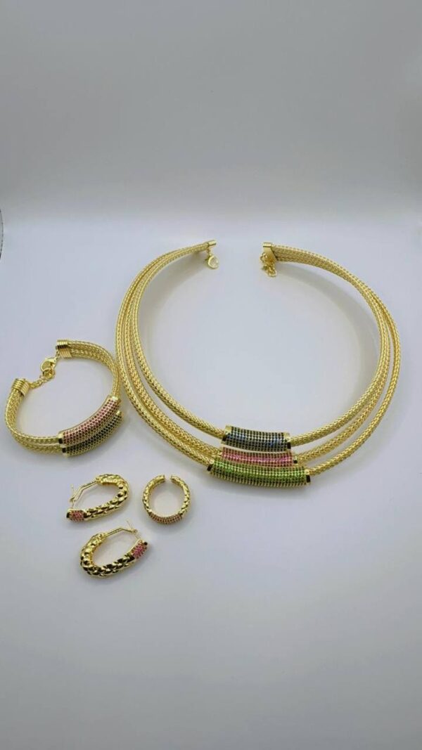 #14 18K ITALIAN LUXURY GOLD PLATED (4pcs)