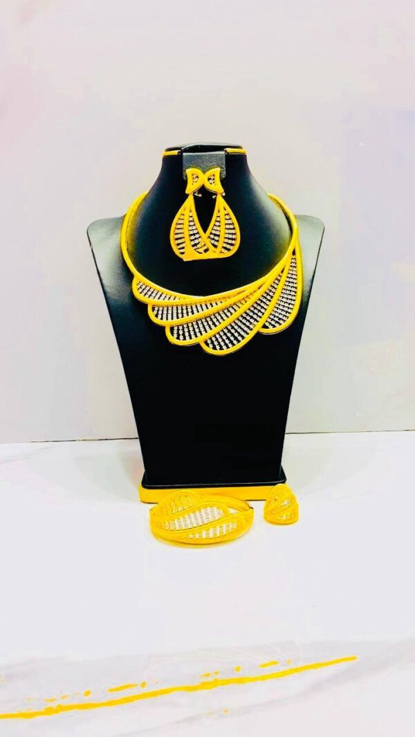 18K ITALIAN GOLD PLATED (4pcs)