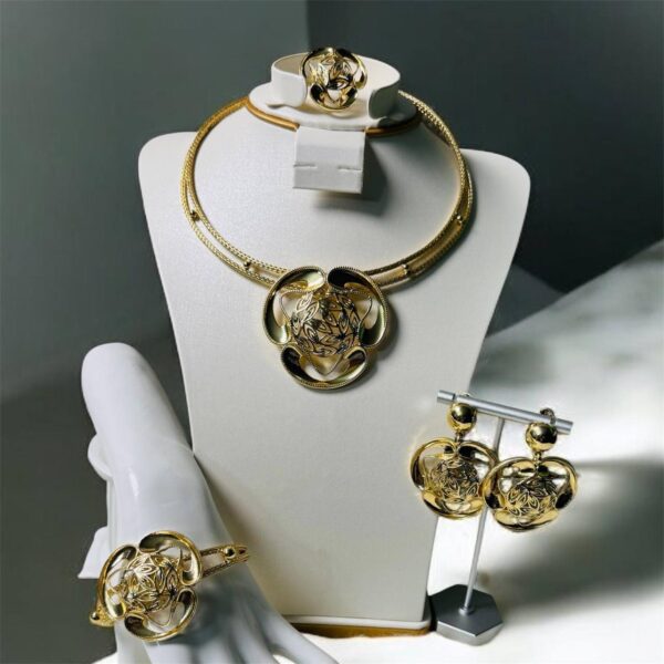 18K ITALIAN GOLD PLATED (4pcs)