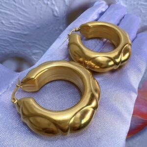 LOOP AROUND EARRINGS