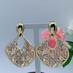 3 TONE CLIP EARRINGS