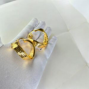 EVERYDAY EARRINGS WEAR