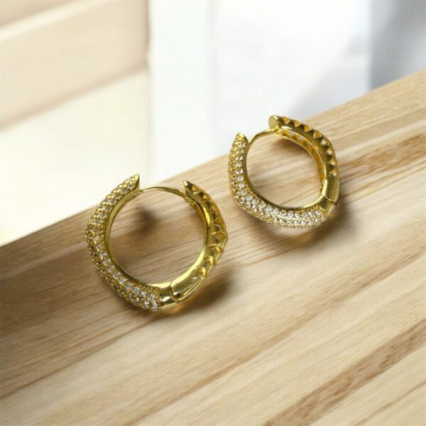 EVERYDAY EARRINGS WEAR