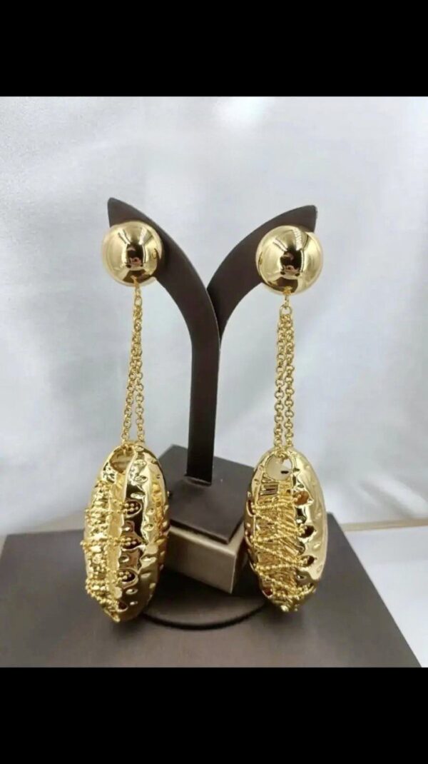 #225 DROP LONG EARRINGS