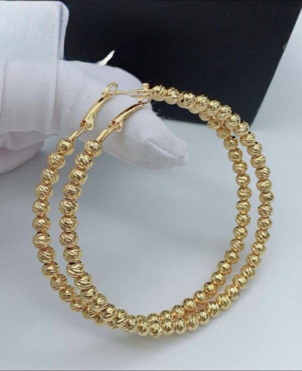 #237 18K ITALIAN ROUND HOOP EARRINGS