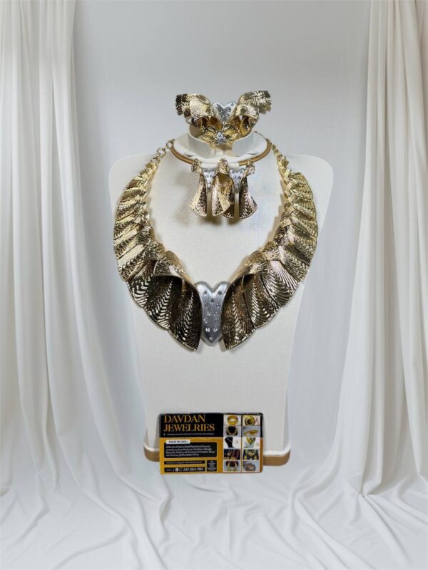 #29 18K ITALIAN WHITE & GOLD PLATED (4pcs)