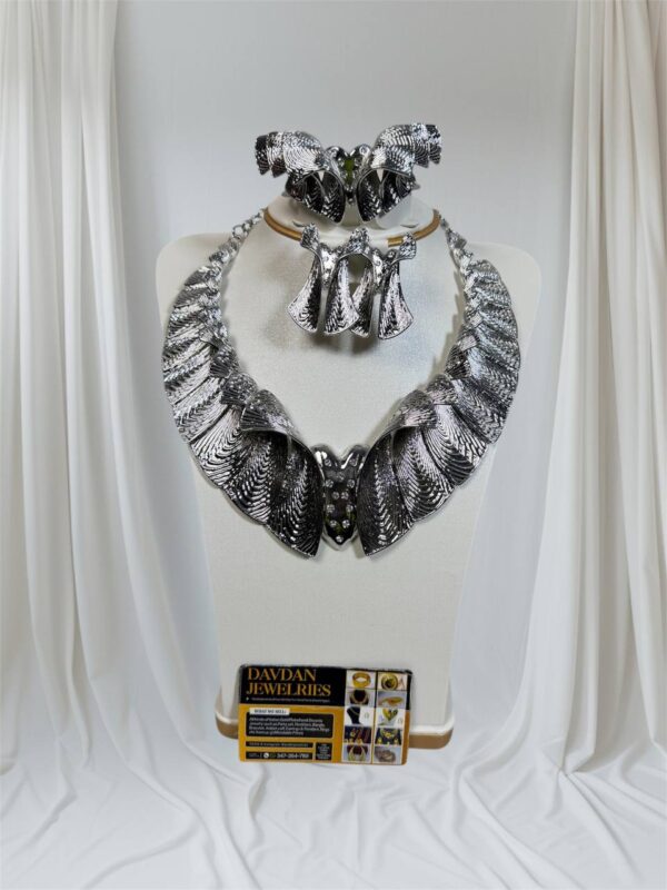 #31 18K ITALIAN WHITE GOLD PLATED (4pcs)