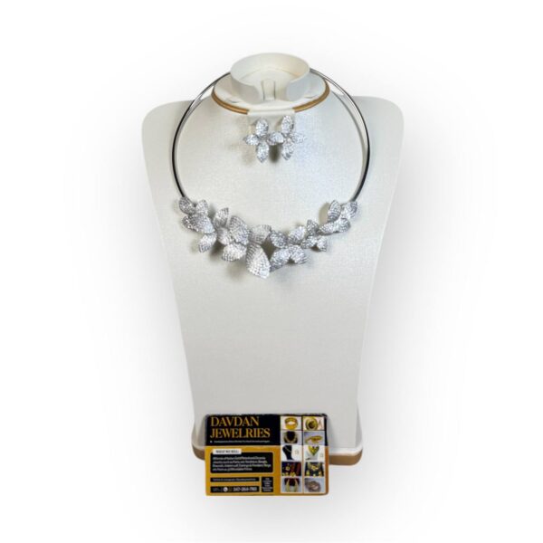 ZIRCONIA WHITE GOLD TONE PARTY SET