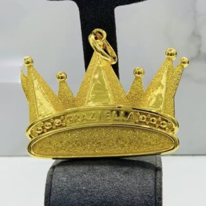 Unisex Bold Crown Pendants