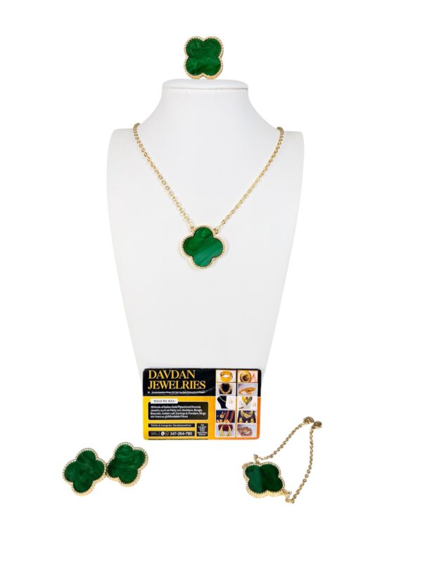 VCA Long Necklace (4pcs)