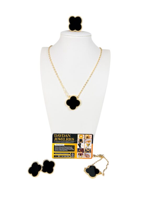 VCA Long Necklace (4pcs)