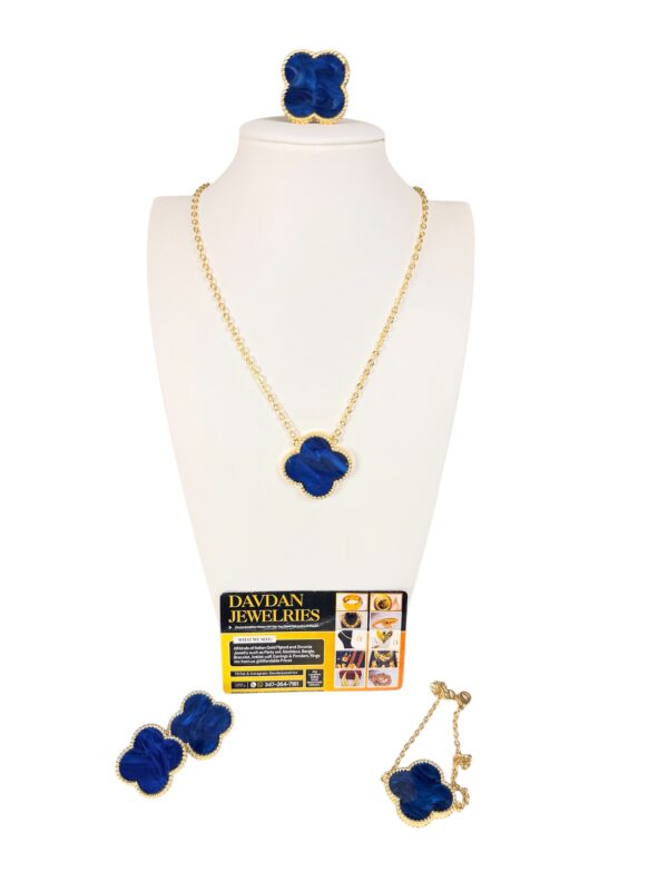 VCA Long Necklace (4pcs)