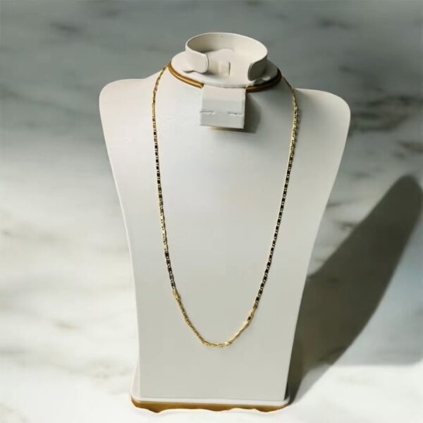 Unisex Tiny blade necklace