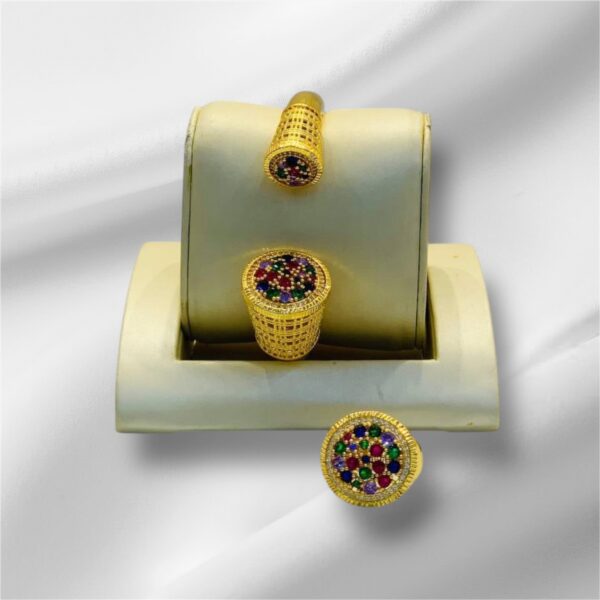 LUXURY BANGLES WITH RINGS