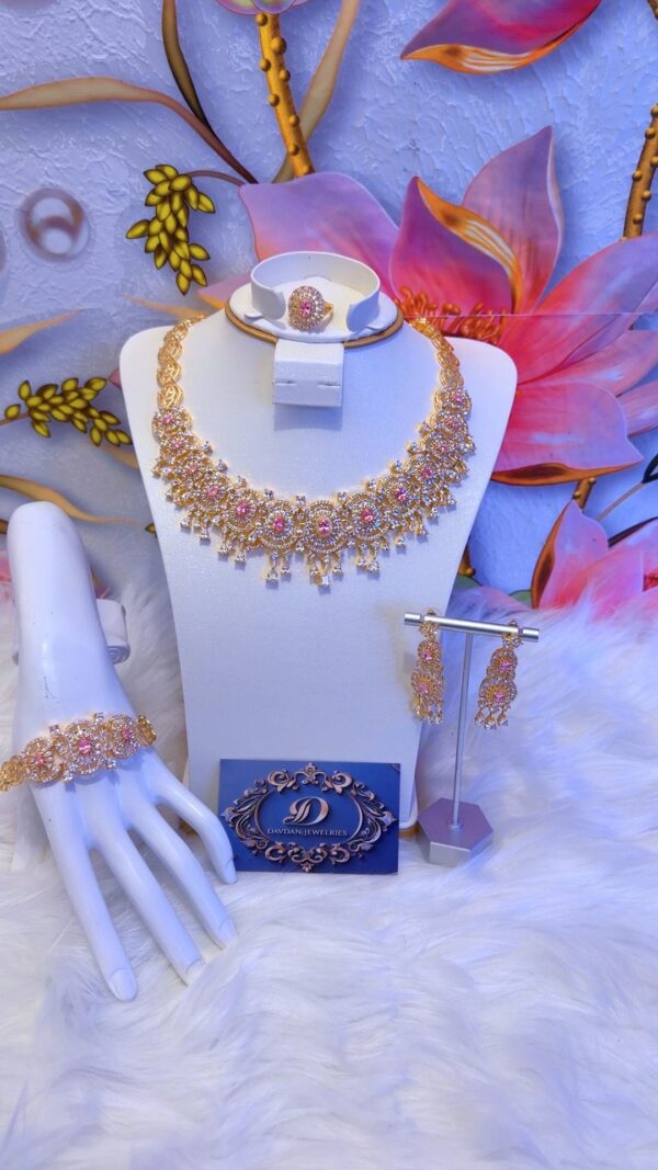 temp_image_0F6DED56-FB15-4424-9B1C-7EEA302F3990 ZIRCONIA LUXURY STONE SETS