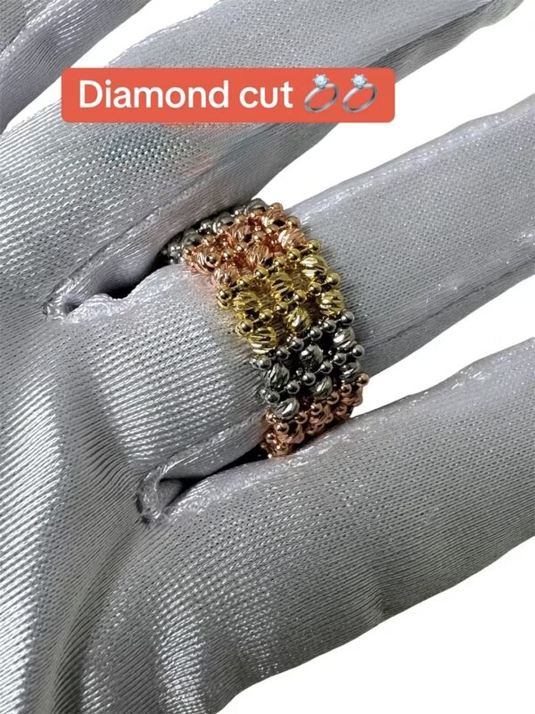 Women Diamond Cut Rings(One Size)