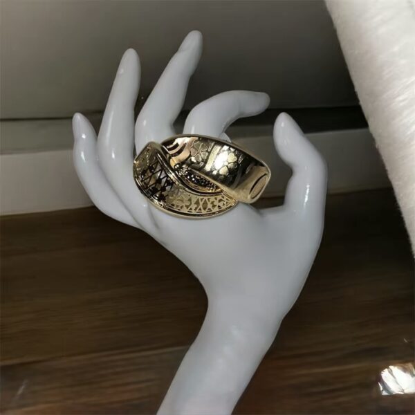 Women Fashion Rings(size 10)