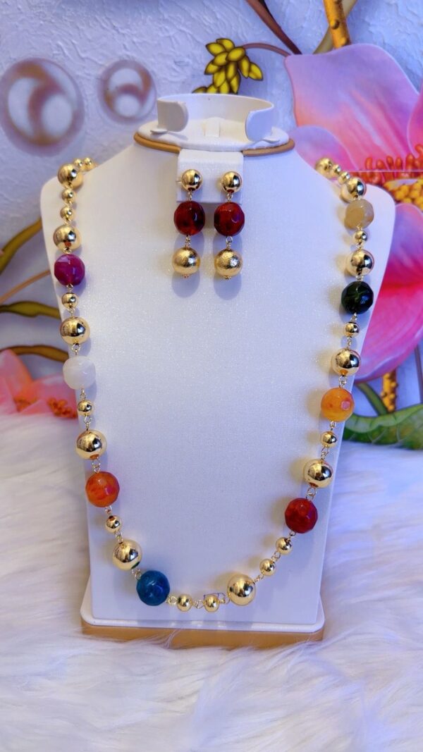 Multicolor Necklace With Earrings