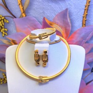 Elegant gold jewelry set with necklace and earrings for women