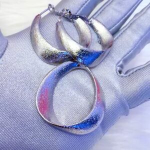 Trendy gold earrings for women perfect for everyday wea