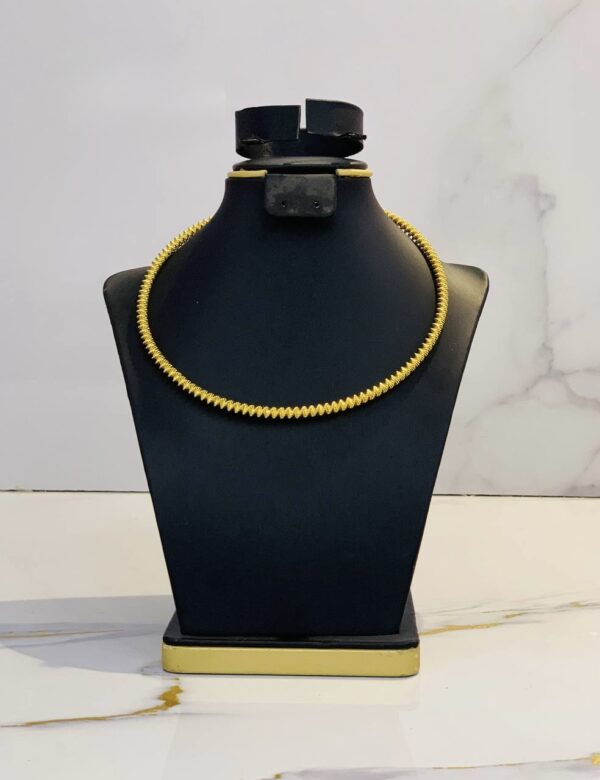 DJ042(Gold Cord)