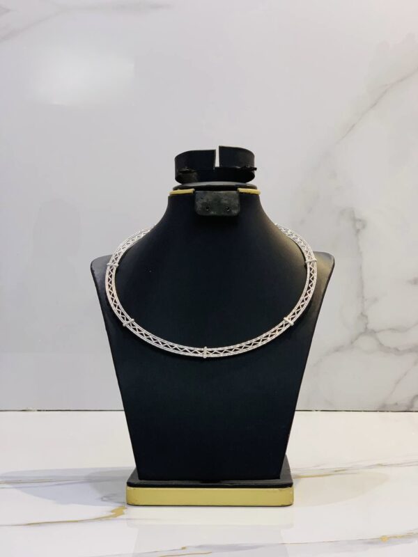 DJ024(White Cord Necklace)