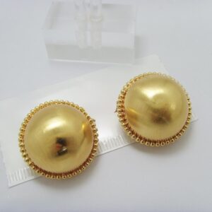 DJ005 Clip earrings