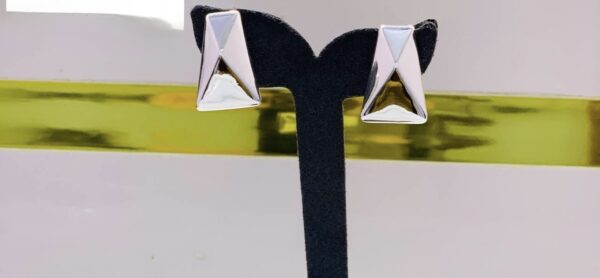 DJ064( White Gold Plated)