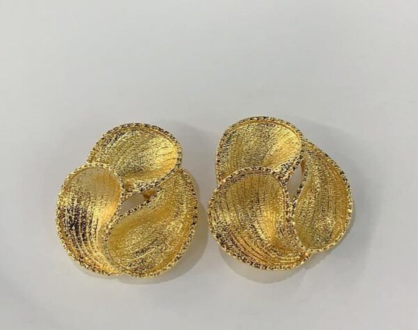 DJ083 Rose Earrings